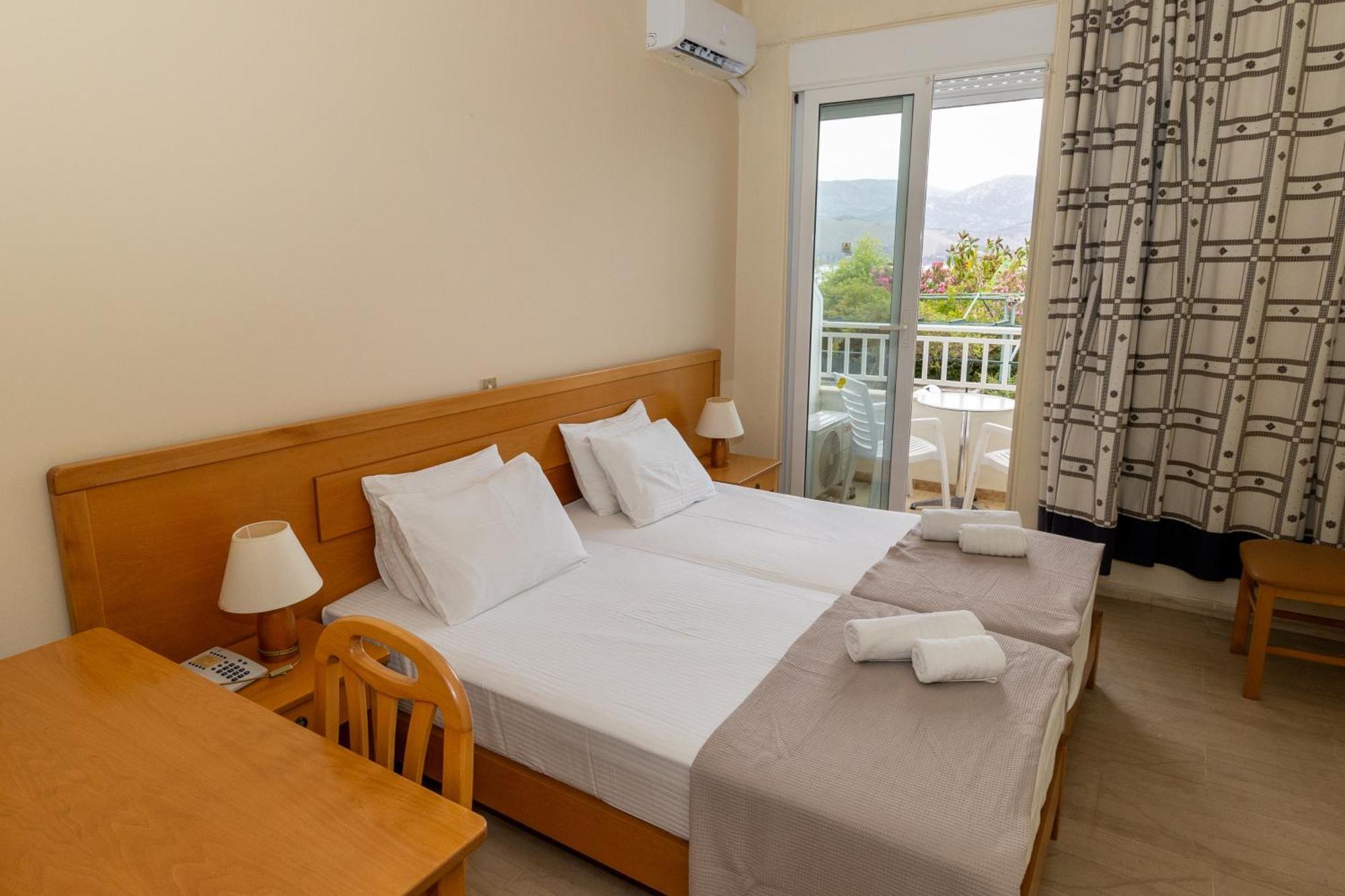 Hotel Summery Ликсури Экстерьер фото